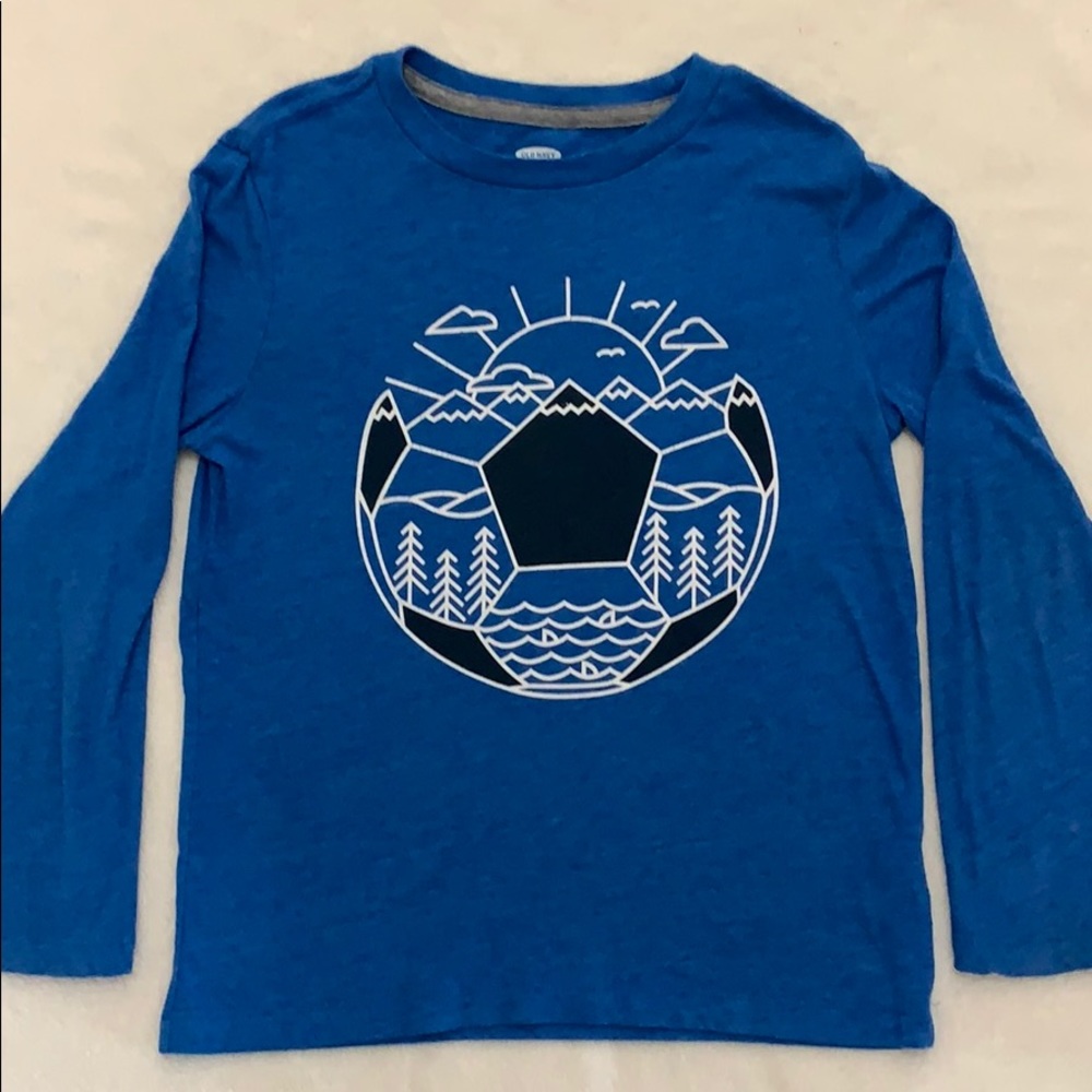 Boys size M (8)